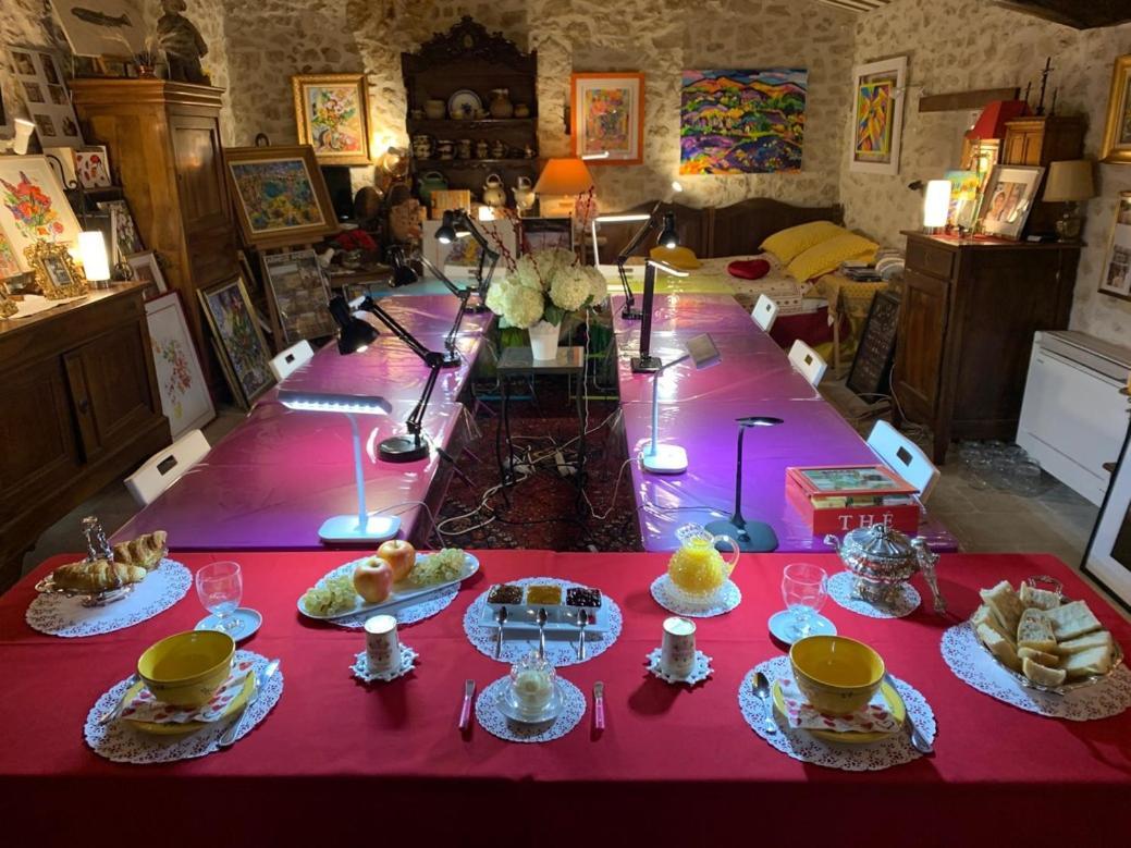 La Maison Du Peintre En Provence Mallemort Buitenkant foto